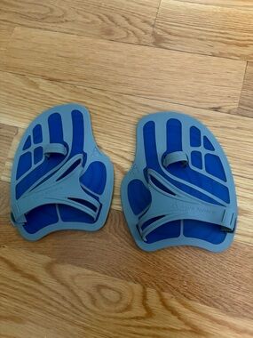 Adults wBlue/Gray Swim Paddles - Improved Grip
